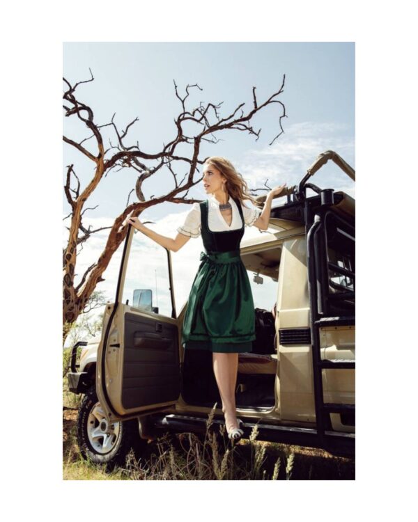 Emerald Green Velvet Mini Dirndl – Traditional Bodice Dress